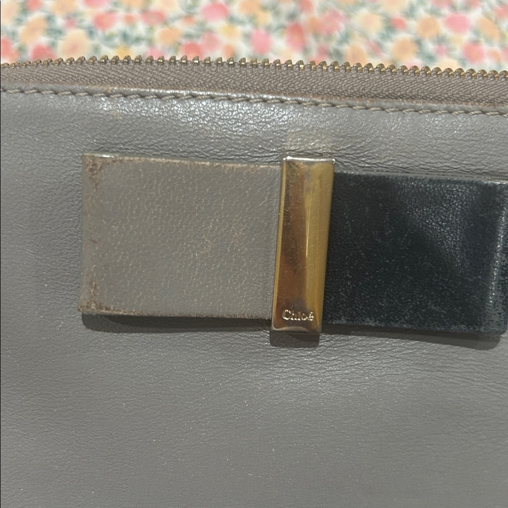 Four Wallets Authentic. - image 8